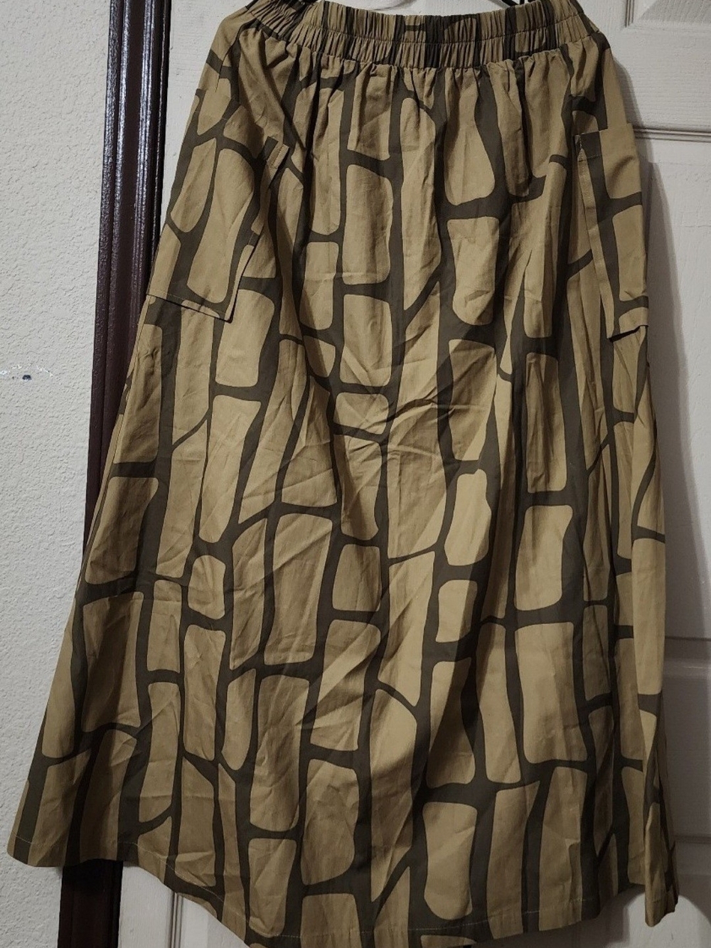 Elastic-Waist Maxi Skirt in Tan with Brown Geometric Print